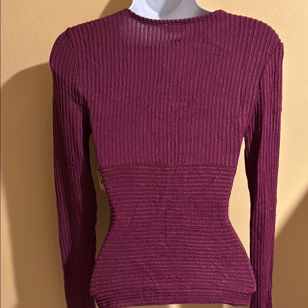 Deep V-Neck Ribbed Sweater - Picture 5 of 5
